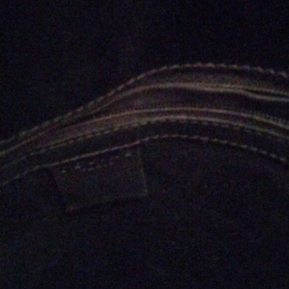 Celine Paris   - Picture 9 of 16